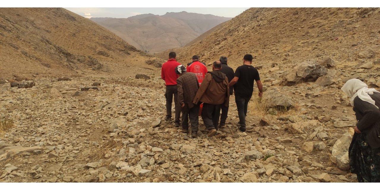 Yaylada Doğum Sancısı Tutan Kadına, Umke Ekibi 5 Kilometre Yürüyerek Ulaştı