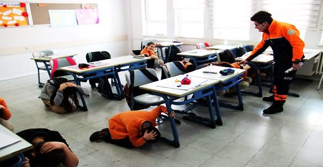 AFAD’TAN DEPREM VE YANGIN EĞİTİMİ - VAN HABERLERİ