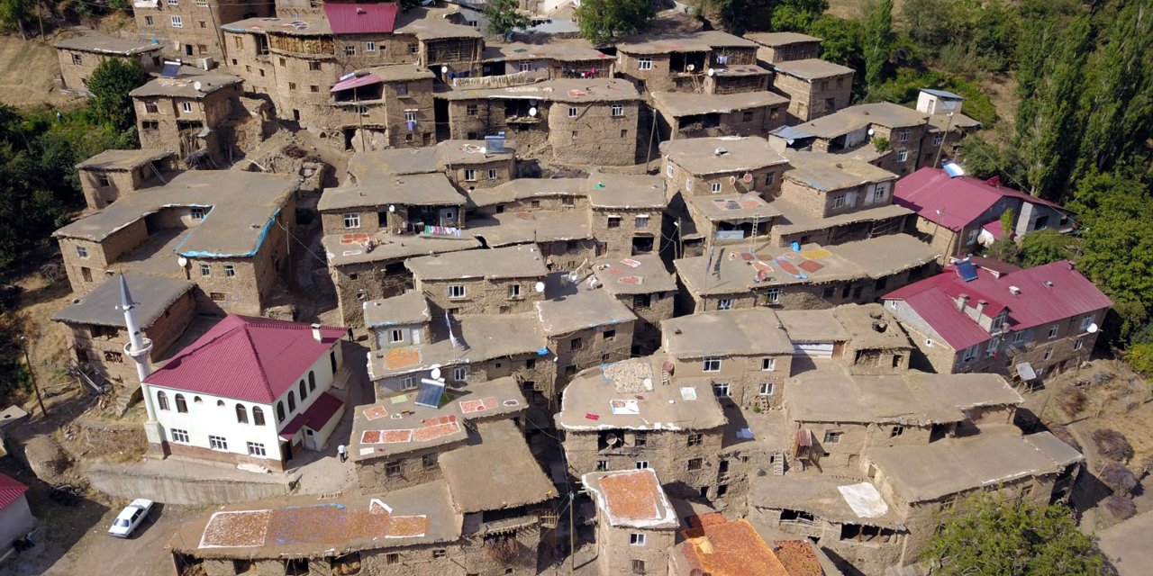 300 Yıllık Tarihi Evler, Fotoğrafçıların Gözdesi Oldu