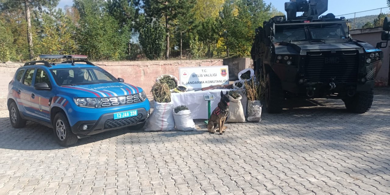 Bitlis'te 28 Kilo Kubar Esrar Ele Geçirildi