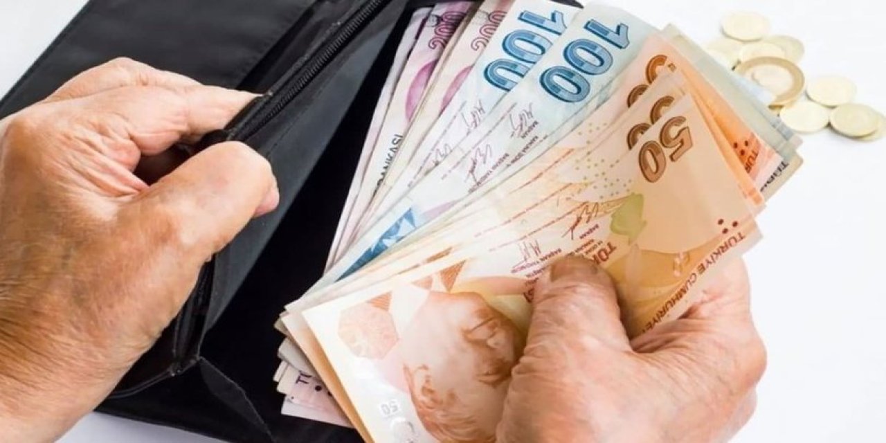 Emekliye 9.000 TL ek ödeme ve 5.000 TL ikramiye geliyor