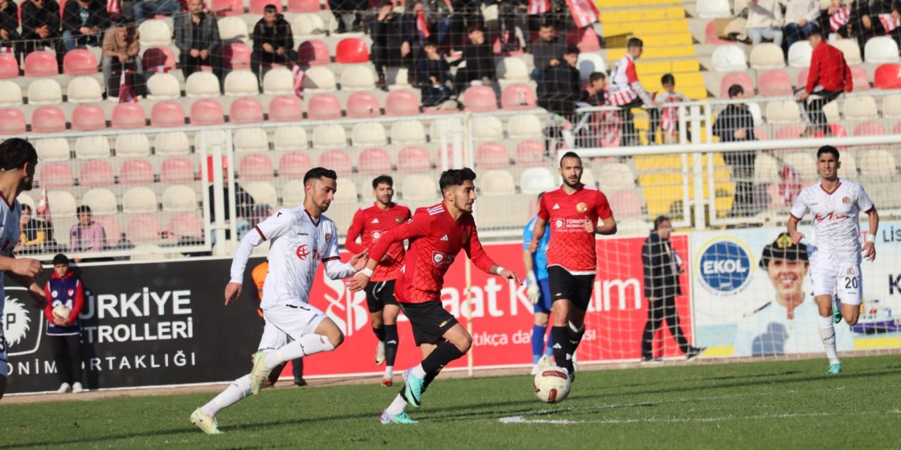 Batman Petrolspor, Tff 3'üncü Lig'de Sezonun İlk Yarısını Lider Tamamladı