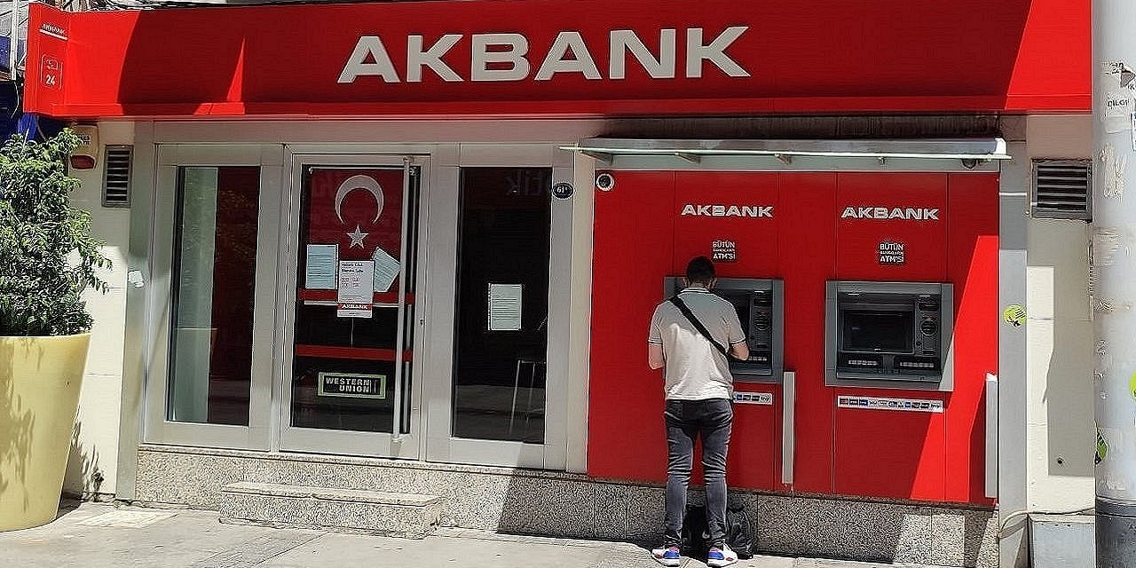 Akbank, Emeklilere 12.000 TL PROMOSYON ÖDEMESİ! Sunuyor: Aralık Sonuna Kadar ödemenizi alın