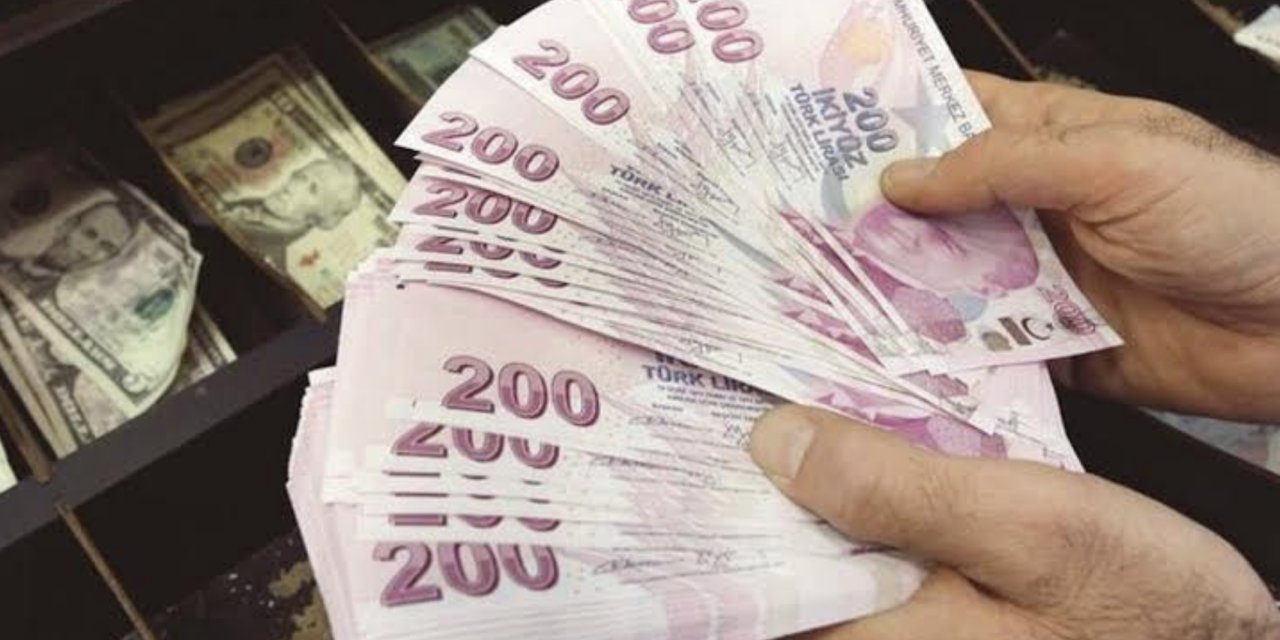 Emeklilere Müjde: Kök Aylıklara Ek Ödeme ve Yüksek Zamlar ile 12.600 TL Ödeme!