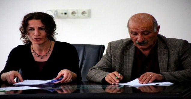 Edremit Belediyesi Çalışanlarının Gözaltına Alınmasına Tepki