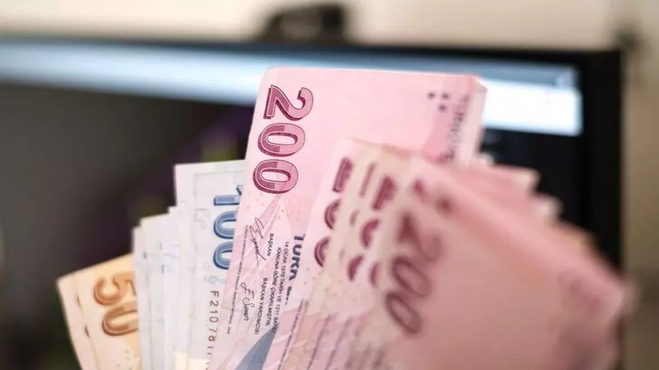 Temmuzda Emekli Maaşlarına En Az 6.000 TL Zam Bekleniyor