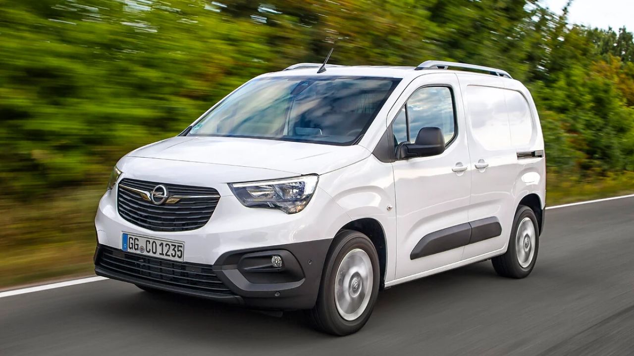 Opel'den 428 bin TL'ye sıfır araç kampanyası