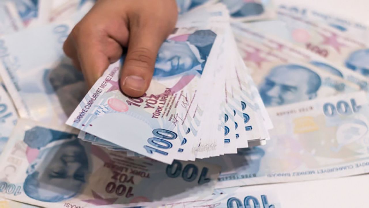 Esnaf için erken emeklilik müjdesi: Bağkur 7200 prim gün sayısı detayları açıklandı