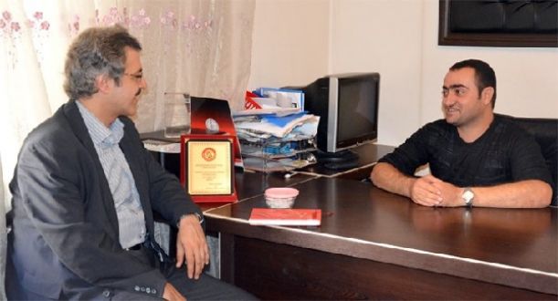 Genel Sekreter Öktem'den Engelliler Derneğine Ziyaret