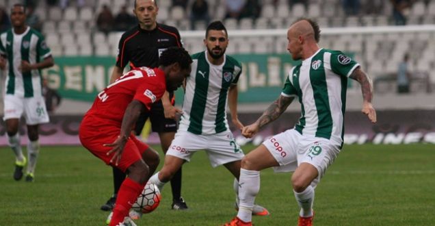 Bursaspor 0-2 Antalyaspor maçının özeti golleri!Timsah evinde yaralı