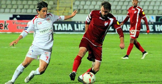 Elazığspor 1-2 Samsunspor maçının özeti detayları!Samsunspor yeniden zirvede