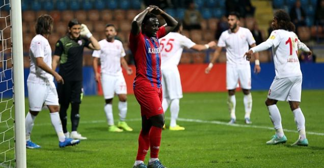 Kardemir Karabükspor Boluspor maçının geniş özeti detayları