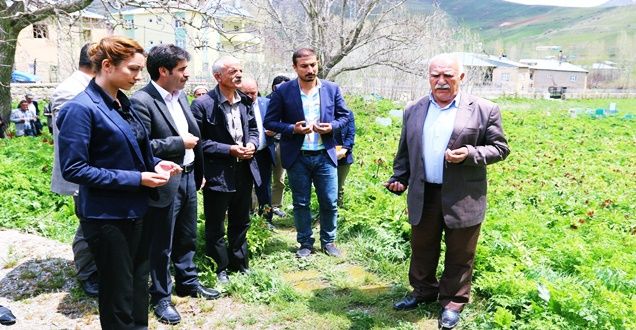 YILDIRIM, VATANDAŞLARLA BİR ARADA - VAN HABERLERİ