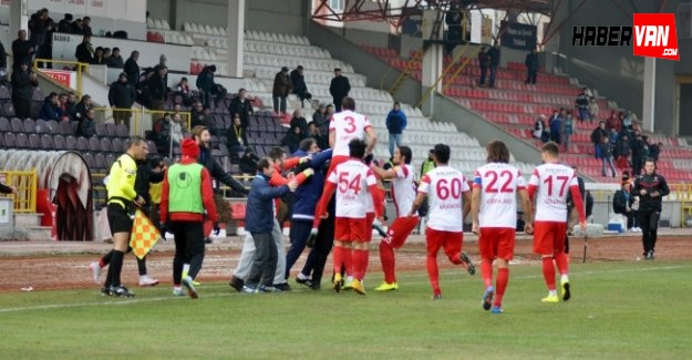 Boluspor 3-1 Denizlispor maçının özeti golleri önemli anları!12.12.2015