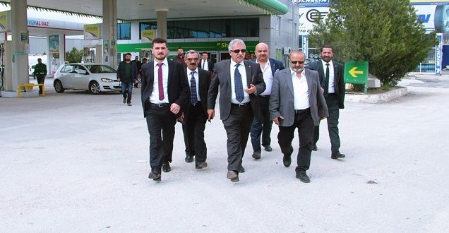 MHP ADAYLARI OTO SANAYİ SİTESİ ESNAFINI ZİYARET ETTİ - VAN HABERLERİ