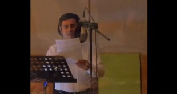 HDP Eş Başkanı Demirtaş, HDP’nin seçim şarkısı için stüdyoda!