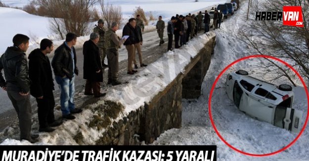 Muradiye'de Trafik Kazası: 5 Yaralı