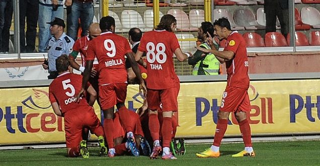 Samsunspor 5-3 Bucaspor maçının sonucu ve özeti!Samsun'dan muhteşem geri dönüş!