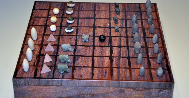 Milattan Önce 3000'li Yıllara ait oyun taşıları bulundu