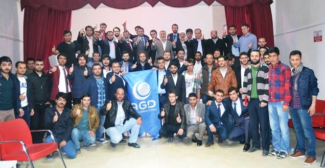ANADOLU GENÇLİK DERNEĞİ’NDEN MEZUNİYET GECESİ - VAN HABERLERİ
