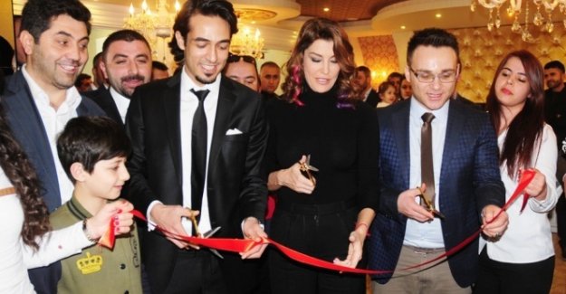 Deniz Akkaya Van'da açılış yaptı-Van haberleri