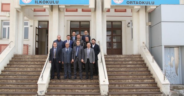 Van'dan 1050 Öğrenciye Giyim Yardımı yapıldı
