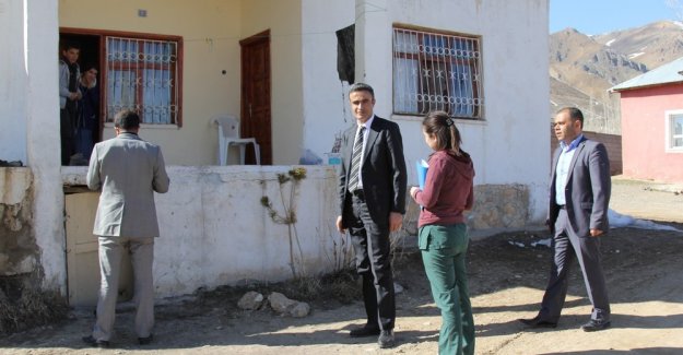 Van'da Hastane Yönetiminden Hastalara Ziyaret