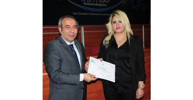 Van'da Kadın Girişimciler Sertifikalarını Aldı