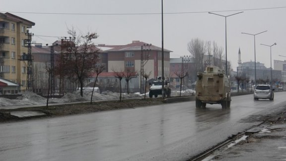Yüksekova'da Öğretmenler ile ilgili flaş karar