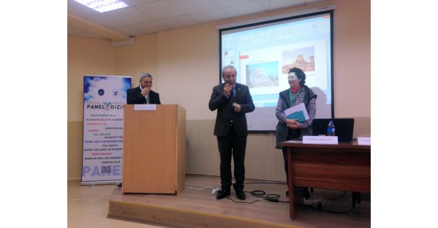 YYÜ'de Panel Dizisi Devam Ediyor