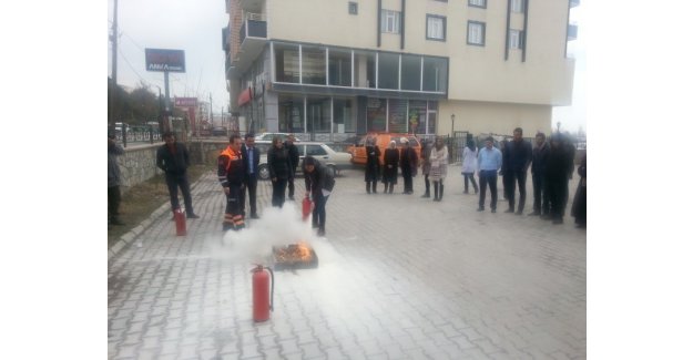 AFAD Ekipleri, Sağlık Personeline Eğitim Verdi