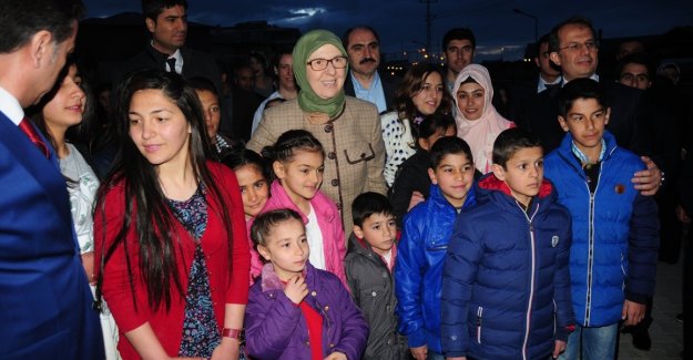 Bakan Van'dan Ayrıldı