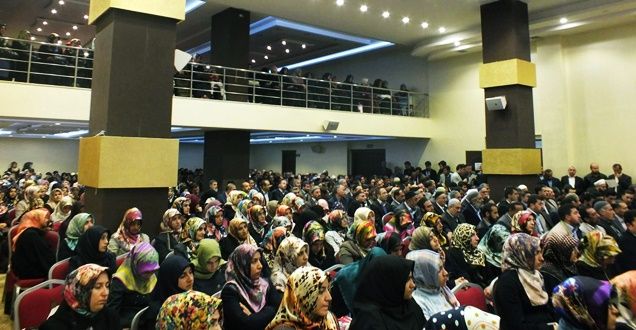 MÜFTÜ ARVAS DİN GÖREVLİLERİYLE BİR ARAYA GELDİ - VAN HABERLERİ