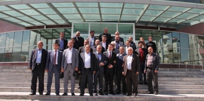 Müdür Yanmaz muhtarlarla bir araya geldi