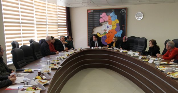 Müdür Yanmaz Eczacılarla Bir Araya Geldi