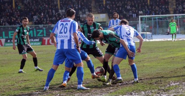 BŞB Erzurumspor Sakaryaspor 0-0 3.lig play-off maçının özeti!Erzurum'da gol sesi çıkmadı