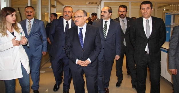 AK Parti’den Van TB’ye ziyaret - Van Haber