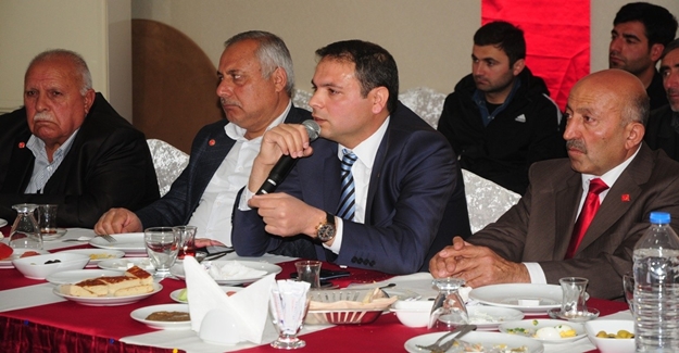 Saadet Partisi basınla bir araya geldi - Van Haber