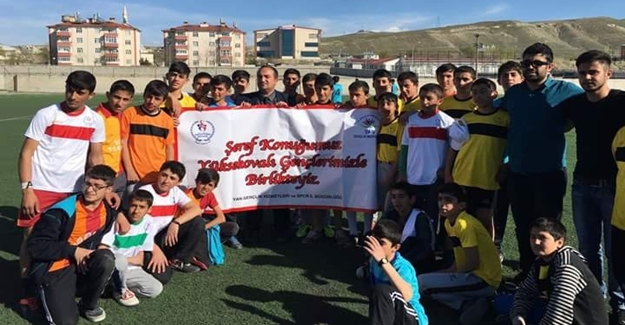 Yüksekovalı gençlere futbol turnuvaları düzenlendi! - Van Haber
