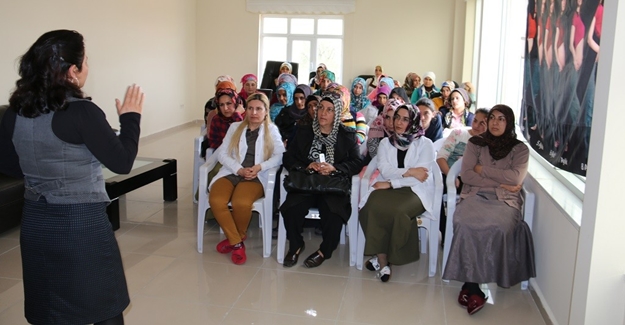 Edremit Belediyesi'nde kadın sağlığı konulu seminer verildi - Van Haber