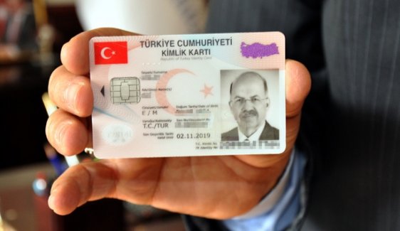 Kimlik kartlarına kira ödeyeceğiz