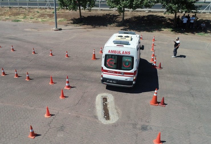 Güncellenen Eğitimle Ambulans Sürücüleri, Vakalara Hem Hızlı Hem Daha Güvenli Ulaşacak
