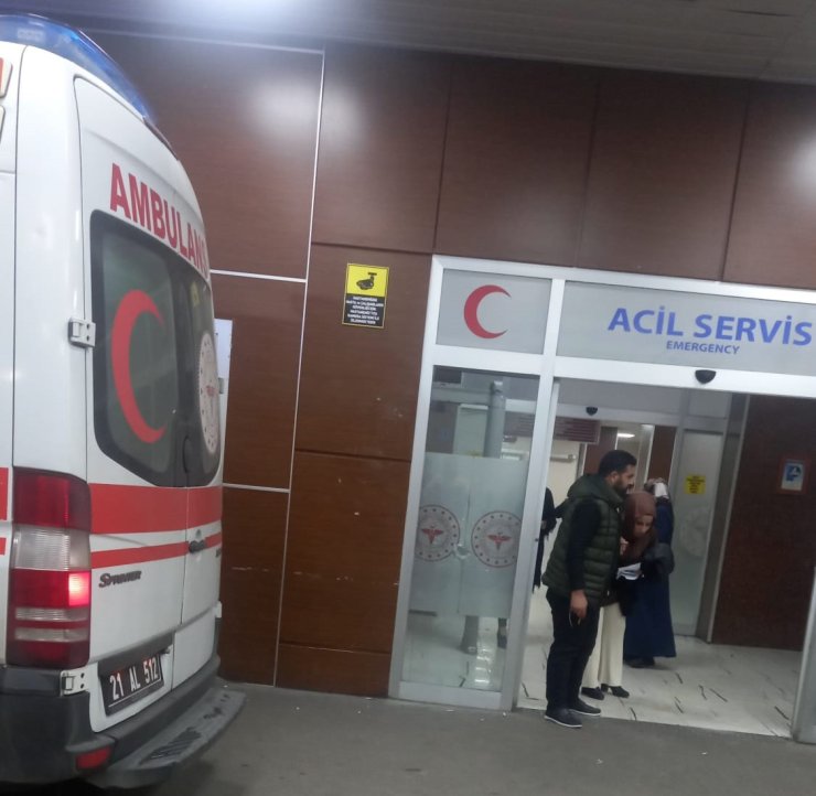Diyarbakır’da Seyir Halindeki Motosiklet Sürücüsü Silahlı Saldırıya Uğradı