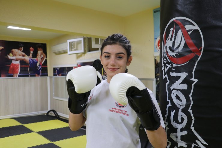 Kick Boksta Türkiye Şampiyonu Sudenaz, Gözünü Dünya Şampiyonasına Dikti